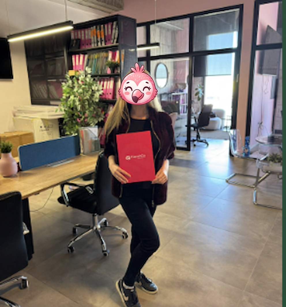 לקוח פלמינגו עם חוזה שכירות 7
